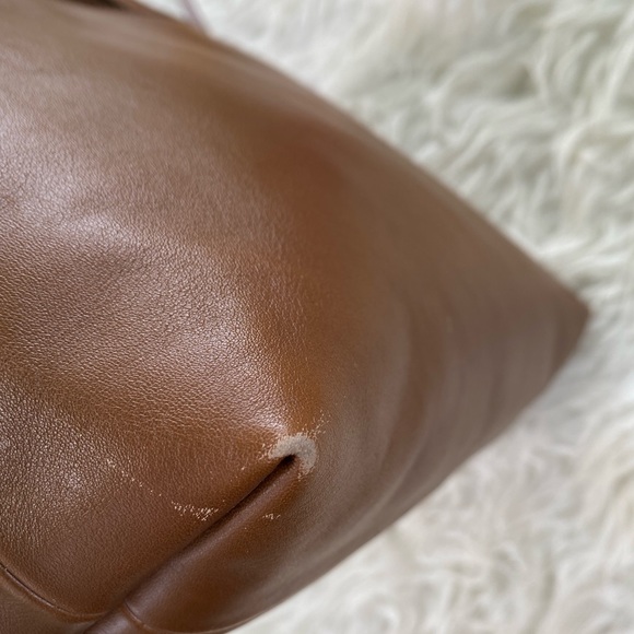 🌺 HP🌺💯 authentic Burberry bag🌺 - Picture 6 of 16